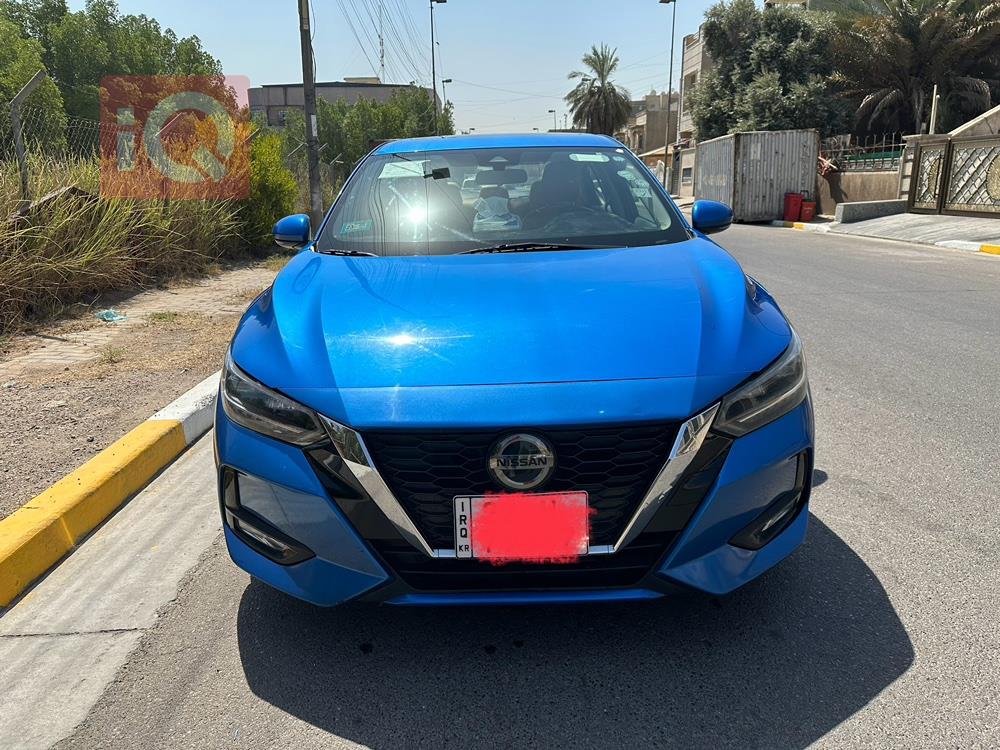 نیسان سێنترا